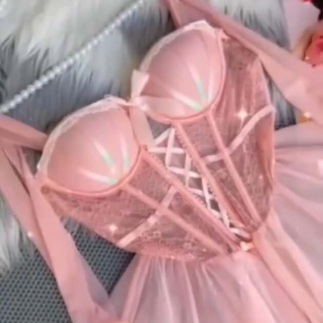 نويزات كورسي امبرطاسيون الألوان متوفرة كي نعيطولك لتاكيد الطلبية خيري اللون لي حبيتي فيها الأبيض الاسود الأحمر و الوردي